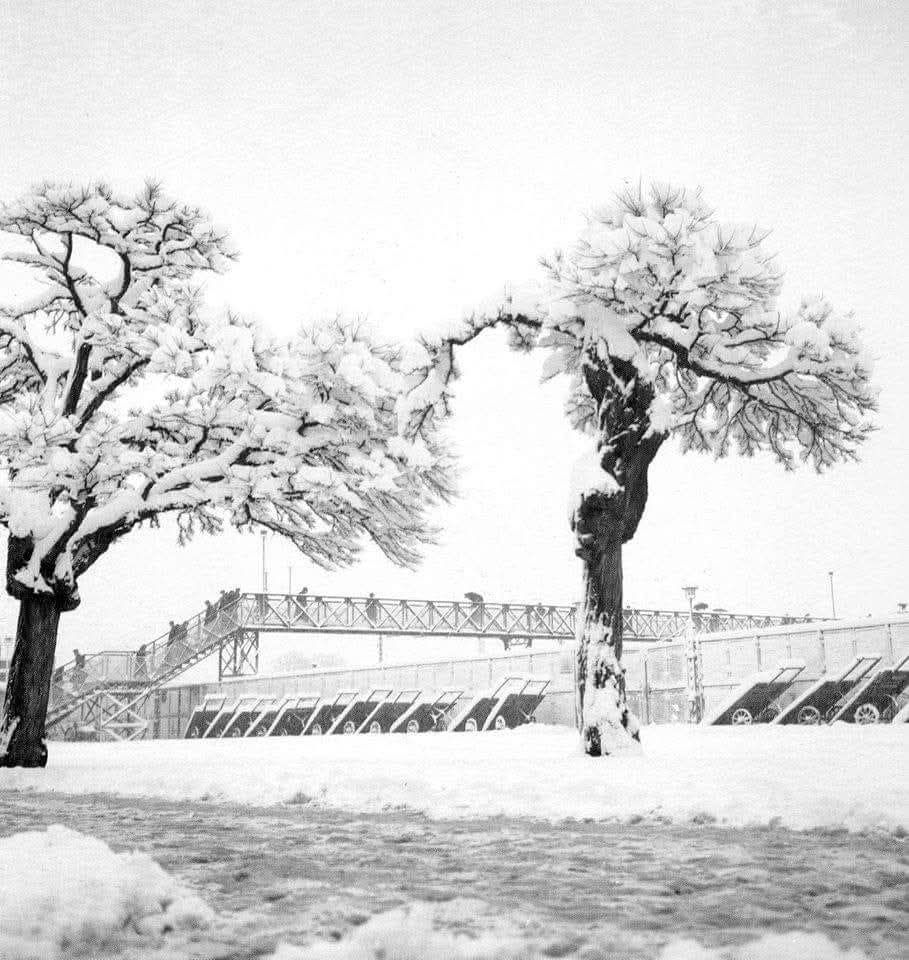 Glavni kolodvor - Trnjanski pješački nathodnik 1958. godine